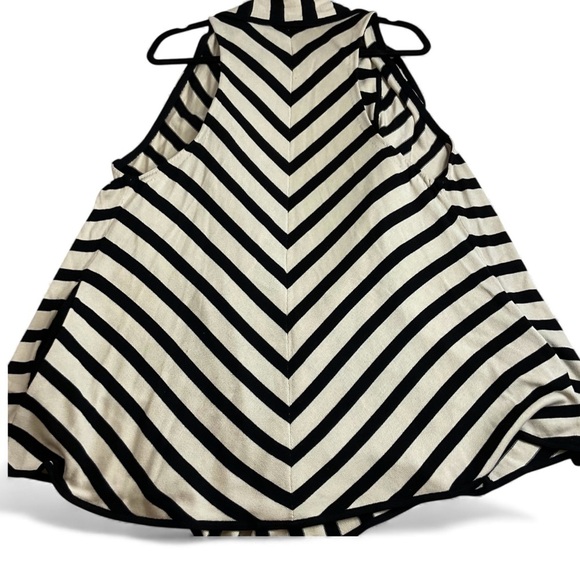 Diane Von Furstenberg DVF Black/Cream Stripe Silk Blend Knit Vest Cardigan. L. - Picture 10 of 11
